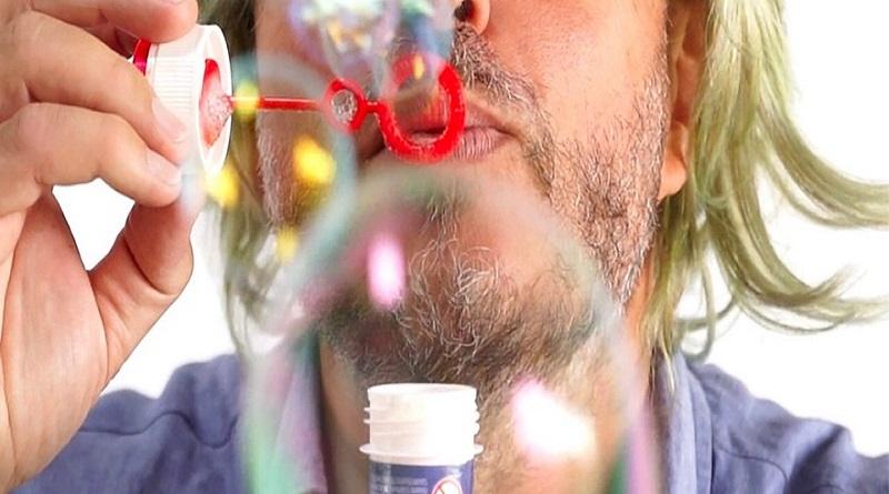 radiotusciaevents.com Questa canzone mi frega