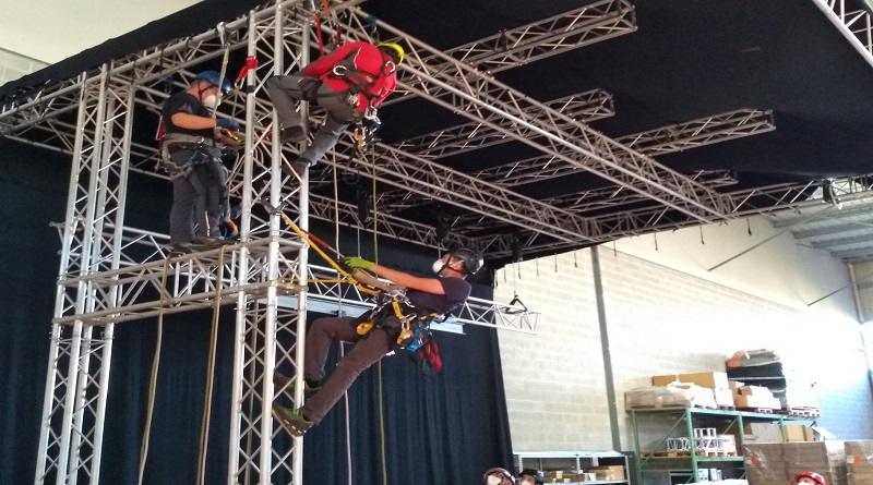 radiotusciaevents.com rigger