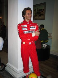 radiotusciaevents.com Statua di cera di Ayrton Senna