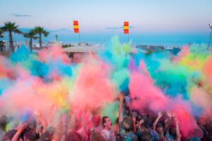 radiotusciaevents.com Holi festival