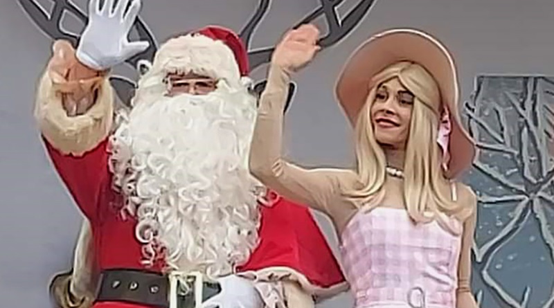 radiotusciaevents.com polvere rosa: E' Barbie Natale