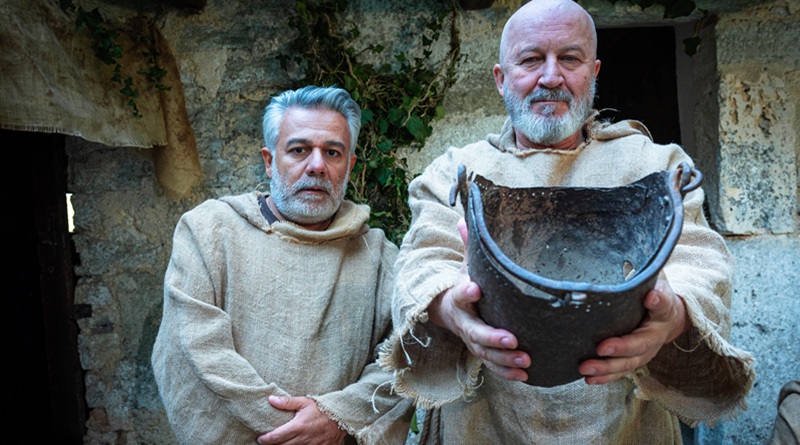 radiotusciaevents.com Il progetto Umbria, i sapori del cinema punta a valorizzare le eccellenze vitivinicole e olearie locali attraverso un originale connubio con il cinema.