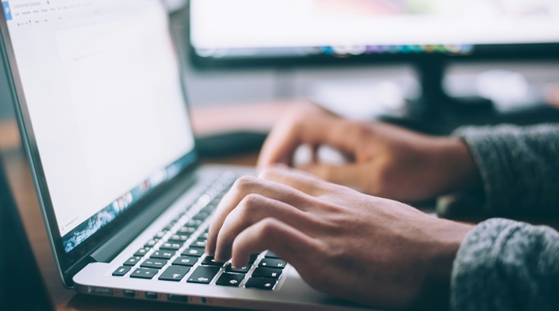 Iscrivendosi alla piattaforma di formazione a distanza (fad.fondazionescuolapatrimonio.it) è possibile accedere gratuitamente all'intera offerta formativa di e-learning.