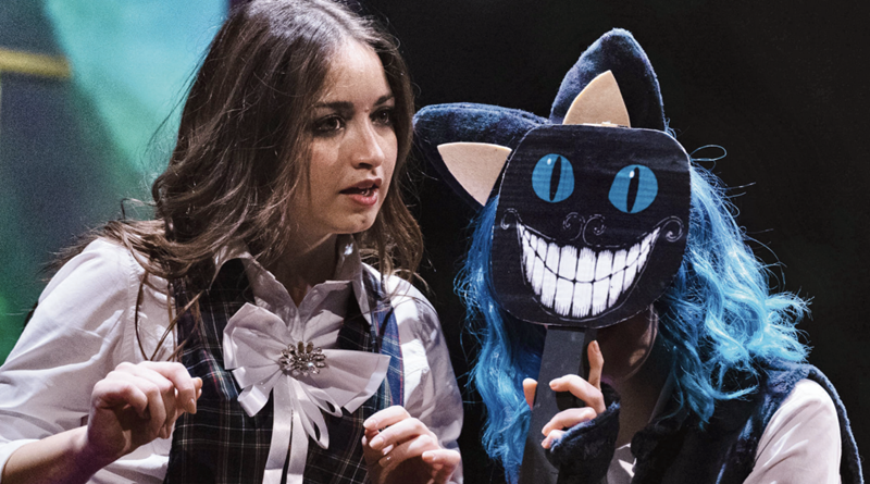 radiotusciaevents.com Lo spettacolo teatrale "Alice e il Paese delle Meraviglie" torna al Teatro San Leonardo, pronto a incantare il pubblico