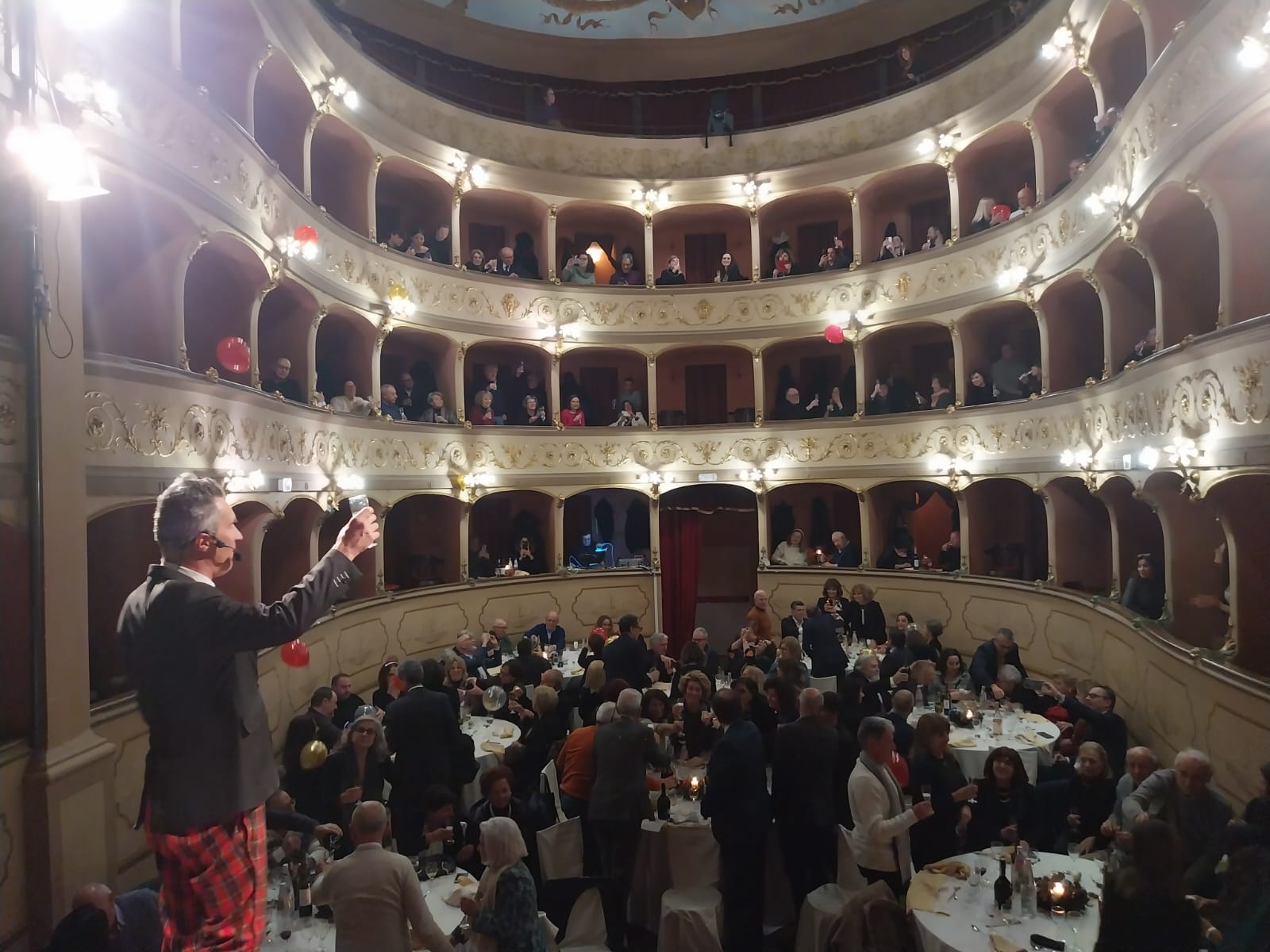 radiotusciaevents.com Pascola sulle mie labbra