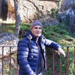 Roberto Oriolesi è un archeologo orientalista italiano, originario di Vetralla, specializzato in assiriologia, egittologia e antichità nubiane.
