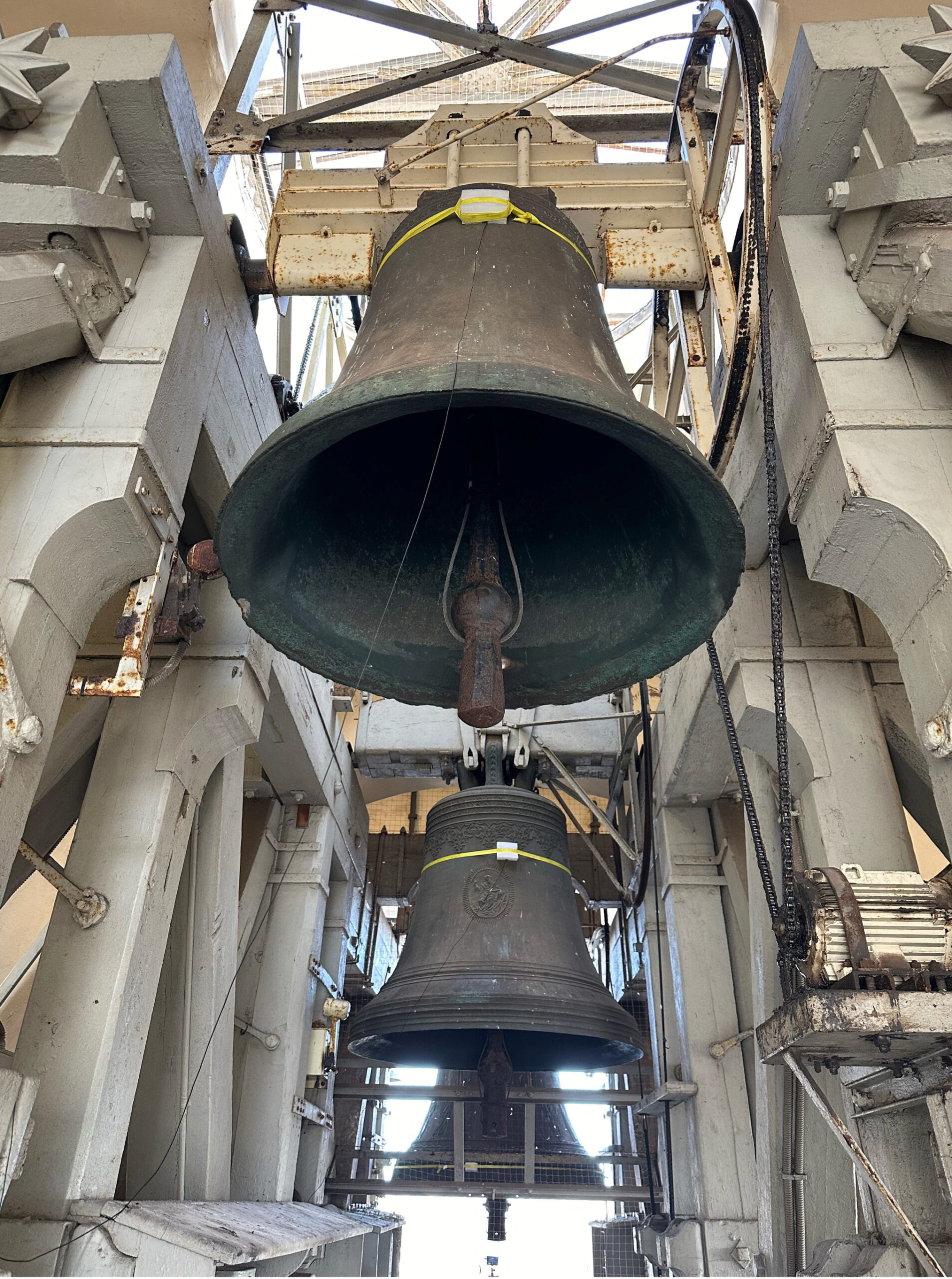 radiotusciaevents.com Gli echi muti di una grande scultura sonora - Il Campanone di San Pietro