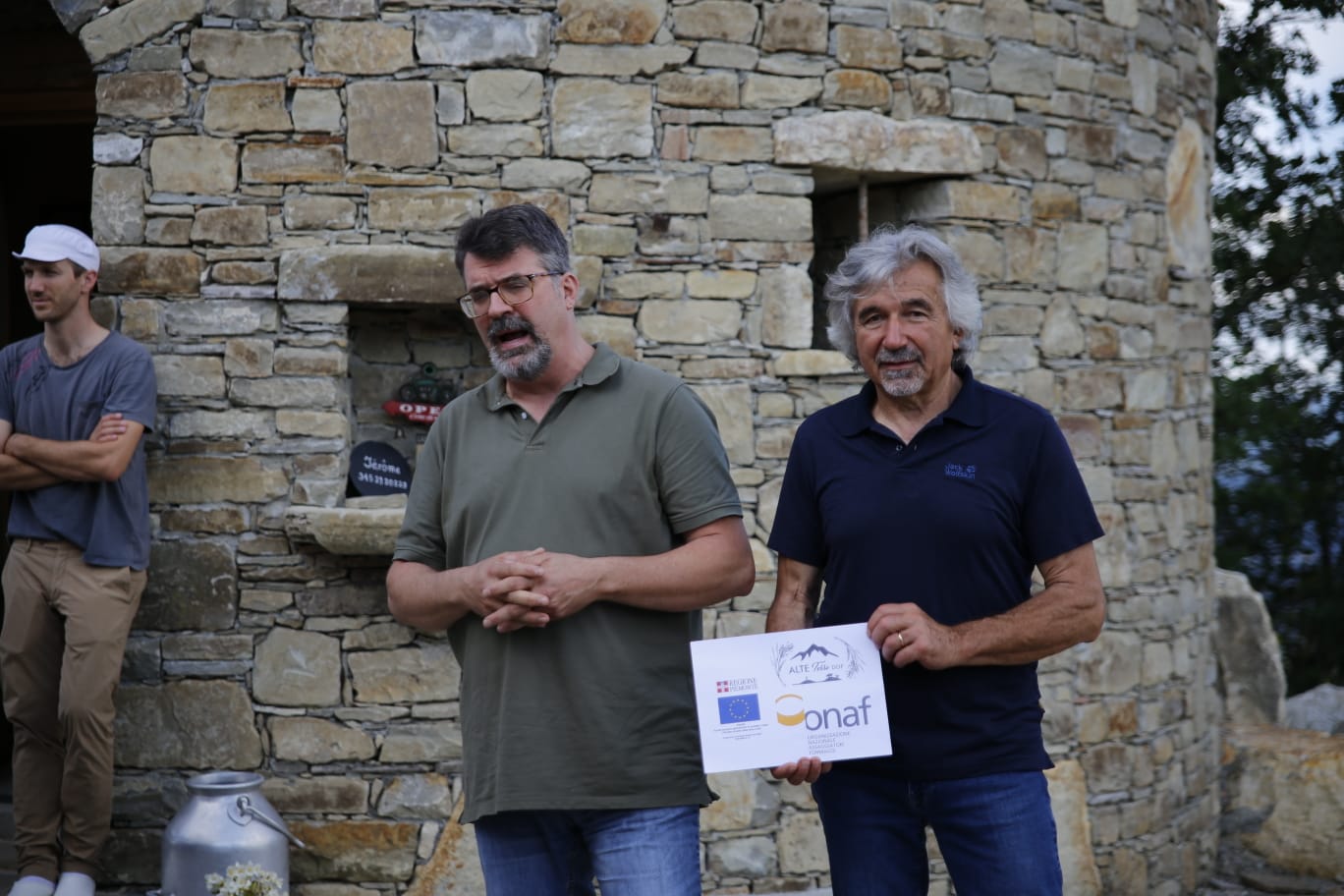 radiotusciaevents.com Alte Terre dop aspetta gli amanti dei formaggi alla fiera internazionale Vinum ad Alba, a DiVin Formaggio a Collecchio