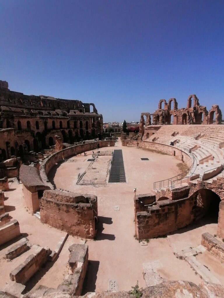 radiotusciaevents.com Roma, 7 aprile 2025 È iniziata la missione del Parco archeologico del Colosseo a El Jem, l'antica città di Thysdrus in Tunisia