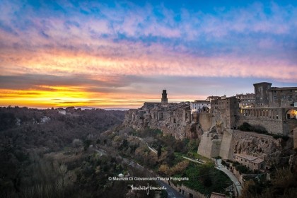 radiotusciaevents.com Pitigliano organizza la "Festa della Terra", evento che, prendendo spunto dalla Giornata mondiale della Terra che si celebra in tutto il mondo il 22 aprile