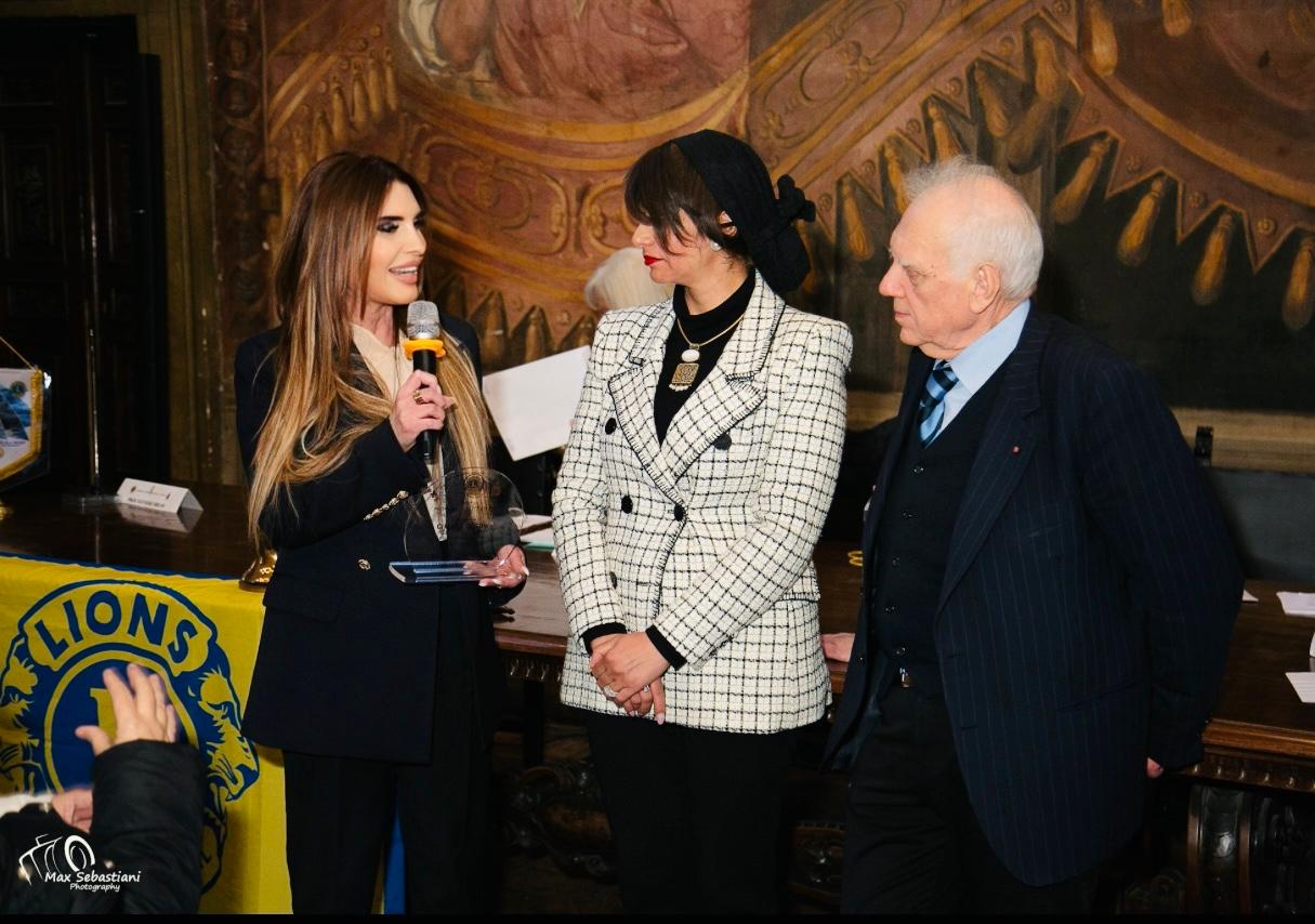 Premio "Professionalità ed Etica" alla Dr.ssa Cristina Di Silvio