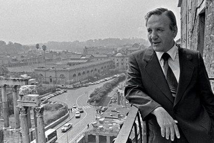 Museo dei portici intitolato a Luigi Petroselli , "un giusto riconoscimento a chi ha dato tanto agli artigiani