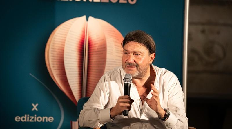 Sigfrido Ranucci a "Velletri Libris": presentato "Il ritorno della Casta"