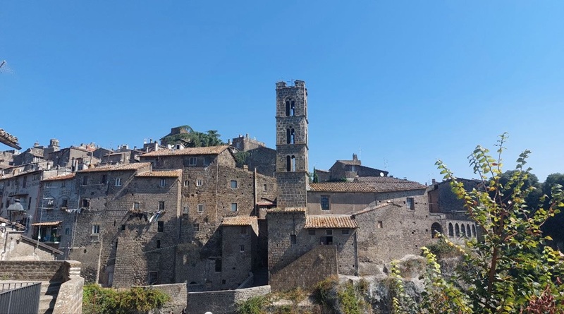 radiotusciaevents.com Ronciglione: grande successo per la passeggiata-racconto tra ferro, acque e antiche cartiere