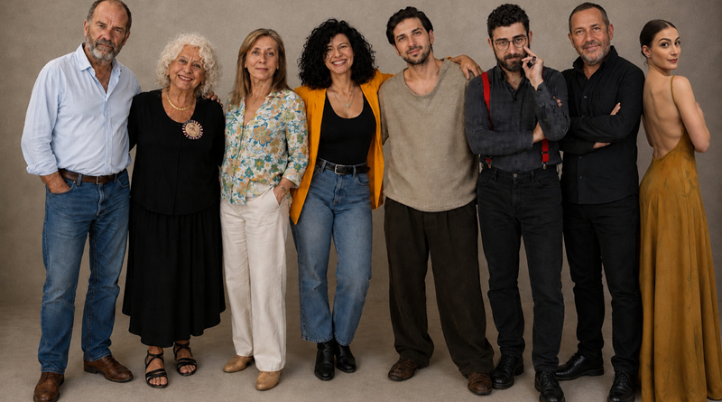 radiotusciaevents.com VOYEURS di Luigi Amendola Regia e drammaturgia musicale MAURO TOSCANELLI con Fabio Fantozzi, Masaria Colucci, Francesco Perinelli, Titti Cerrone, Massimo Napoli, Adriano D'Amico, Roberta Bobbi e Valentina Rancini