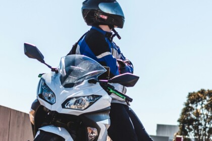 Motocicliste per l'eliminazione della violenza contro le donne: a Viterbo le due ruote in marcia contro la violenza di genere e il femminicidio