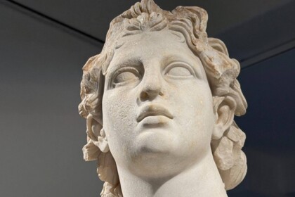 radiotusciaevents.com manc-civitavecchia-atena-parthenos-apollo-helios